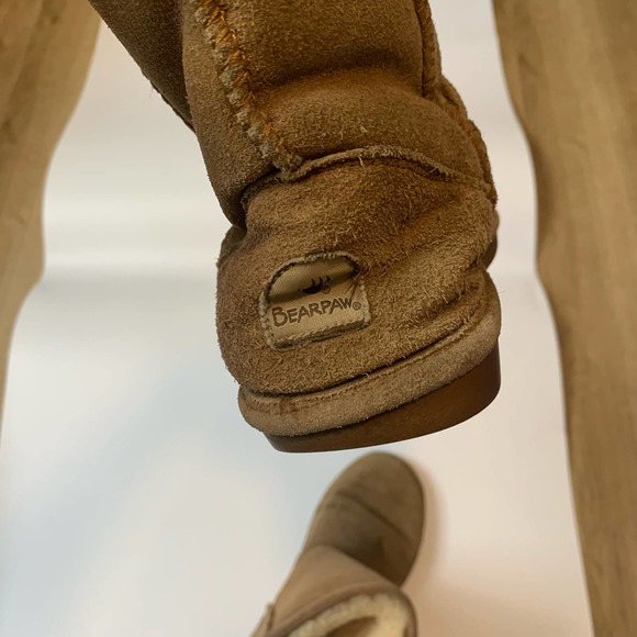 Bearpaw Womens Emma Short Suede Boots Size 7 Tan/Brown Sheepskin Wool - Picture 9 of 16